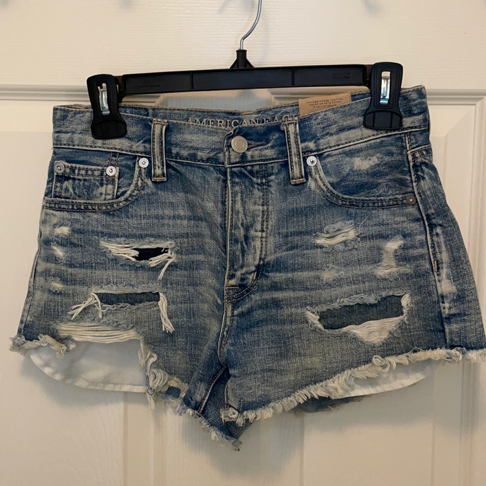 High waisted American Eagle Shorts, Button fly